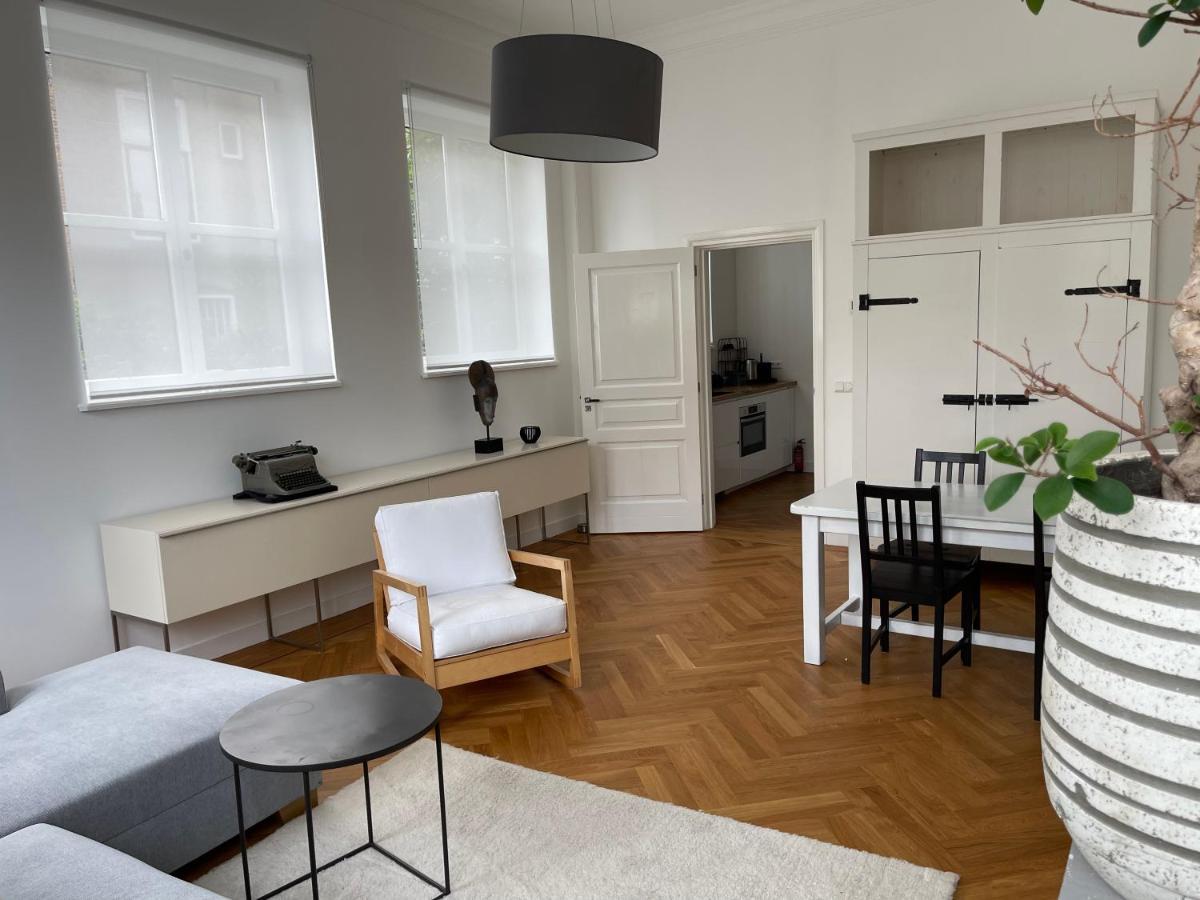 Canal House In Historic City Center Gouda Exterior foto